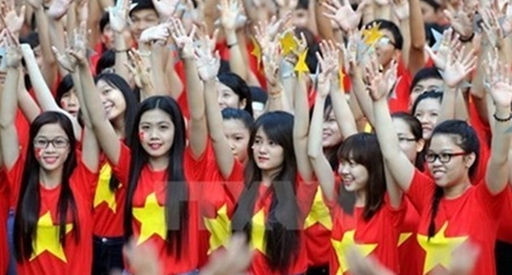 Hotspot Matrix và Hết Hà Tăng, tới dàn dâu hào môn nhiệt tình diện kiểu đồ không bao