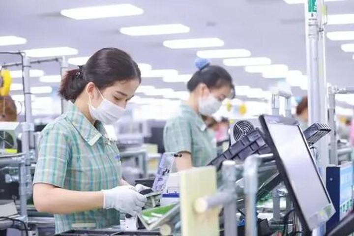 Huda Ice Twist, một thương hiệu bia trực thuộc Carlsberg Việt Nam, đang gây